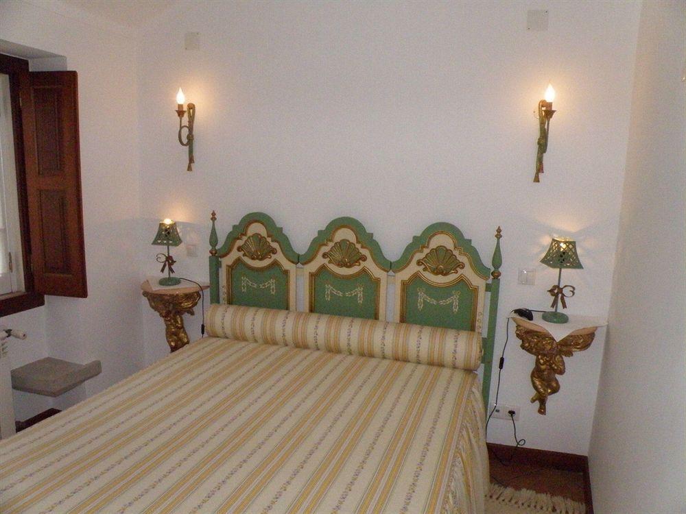 Casa De S. Thiago Do Castelo Hotel โอบิดอส ภายนอก รูปภาพ